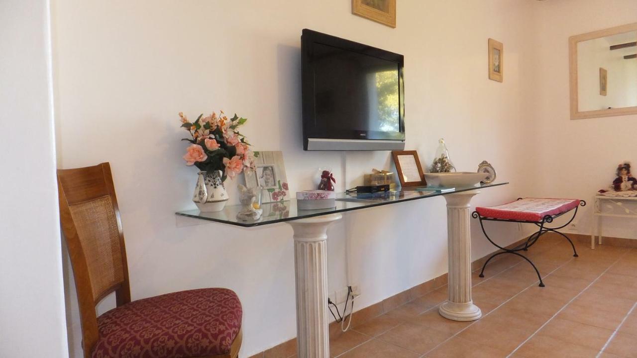 Les chambres de l'Hôte Antique Pietra Longa Salvini Exterior foto