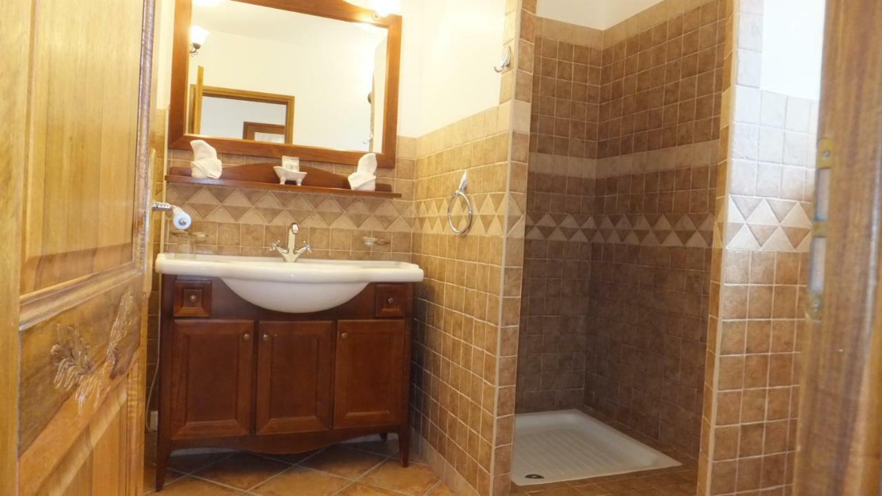 Les chambres de l'Hôte Antique Pietra Longa Salvini Exterior foto
